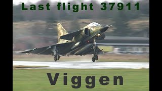 Viggen 37911 sista flygning [upl. by Nodlehs]