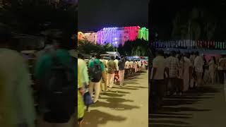 Heavy crowd for SSD darshanam token in srinivasam ampbhudevi complex tirumalatickets tirupati viral [upl. by Kabab975]