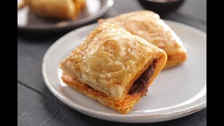 Egg Puff  Sanjeev Kapoor Khazana [upl. by Lletnahc73]