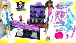 Scientist Create A Blob amp Ice Girls Monster High Doll in Lab [upl. by Newmark]