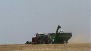 Versatile 375 Tractor pulling a Grain Cart near Pratt Kansas  Wheat Harvest 2011 [upl. by Alathia]