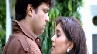 Ghe Saavrun Mann  Marathi Song  Ringa Ringa  Sonali Kulkarni Ankush Chowdary [upl. by Yalcrab]