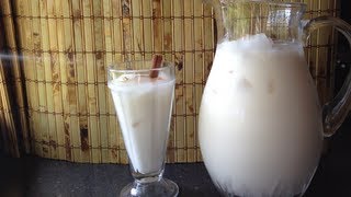 Agua de Horchata receta deliciosa [upl. by Killian841]