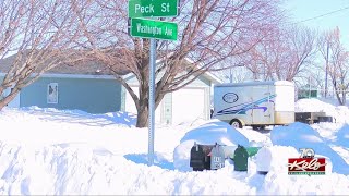 Salem residents clearing mounds of snow [upl. by Kilan]