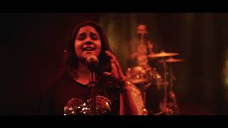 Chaiyya Chaiyya Cover  Sadhika Live  Dil Se  A R Rahman  Sharukh Khan [upl. by Yeaton]