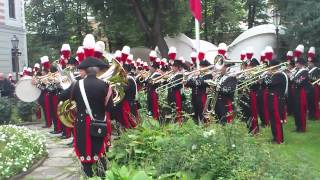 Banda dei Carabinieri allAmbasciata dItalia a Mosca inno nazionale Federazione Russa [upl. by Eniroc]