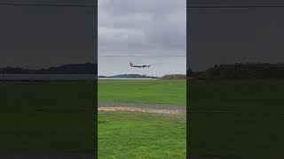 jet2holidays landing [upl. by Herminia]