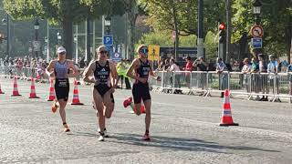 TRIATHLON PARIS 2023  TEST EVENT  Passage course à pieds Course féminine [upl. by Eelanej445]