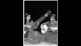 Smt Alka Nagpal amp Smt Sapna Goel Sarod amp Sitar Duet Akashvani Sangeet Sammelan2013 [upl. by Kennan]