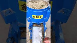 Electric poultry chicken feeds grass pellet making machine diesel cattle pelletizer machine [upl. by Hopkins]