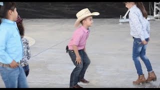 Niños y Adultos zapateando huapangos huastecos desde el Aguacate con el Trío Huapangueros 911 [upl. by Allemat969]