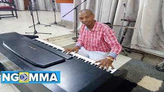 MAGGIE N MURUI MBARA Live Cover by HUMPHREY GEE [upl. by Sylas]