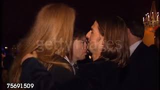 Tom Cruise kiss Nicole Kidman Interview with the Vampire Premiere [upl. by Cassi]