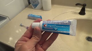 CREST PRO HEALTH CLEAN MINT TOOTHPASTE CUSTOMER REVIEW AND CLOSER LOOK CREST TOOTHPASTES REVIEWS [upl. by Wootan523]