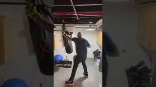 JOE PROFFESSIONAL BOXER BOXING HEAVY BAG BOXING TRAINING [upl. by Drugge852]