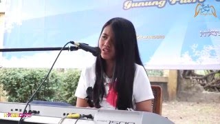 Bintang Kehidupan  Nike Ardilla Cover by Hanin Dhiya [upl. by Sergo]