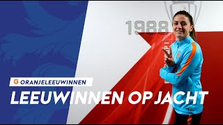 Eindhoven de Gekste  Leeuwinnen Op Jacht 1 [upl. by Enovaj]