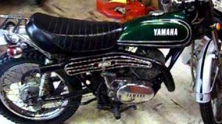 1973 Yamaha Dt250 Cold Start Procedure [upl. by Jade]