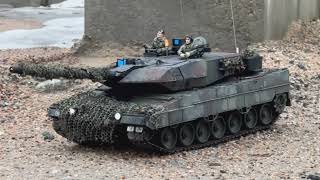 RC tank on the move Leopard 2 rctank [upl. by Adohr]