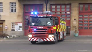 Northants Fire Engine Turning Out with LIGHTS amp SIRENS [upl. by Neelear]