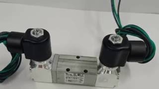 Versa Pneumatic Directional Valve  KGG4232D125 [upl. by Dittman789]