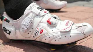 Competitive Cyclist Reviews Sidi Ergo 2 Vernice Carbon Lite [upl. by Nahtnamas]