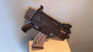 Cheap and easy Warhammer 40K bolter replica overview [upl. by Nwahsad985]