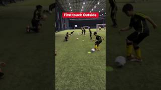 A good drill that improves your first touch 👌🦵 shorts ytshorts shortsvideo soccer firsttouch [upl. by Alekat]