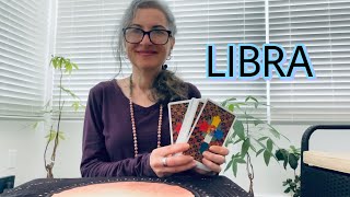 LIBRA ♎️🔮 WHATS GOING ON RIGHT NOW  TAROT READING ✨ [upl. by Iva]