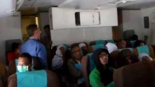 DALAM PESAWAT GARUDA INDONESIA MENUJU JEDDAH [upl. by Thurmann927]