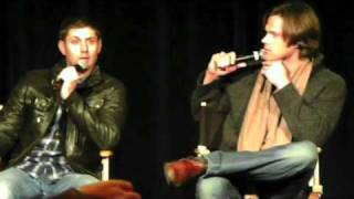 San Fransisco Supernatural Convention January 16th 2011 Jared and Jensen [upl. by Viking]