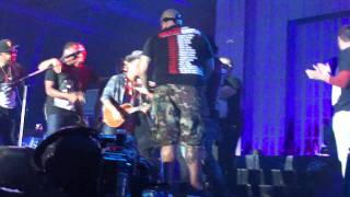 Dre singing happy birthday to Bruno Mars  München  08102011 [upl. by Adias347]