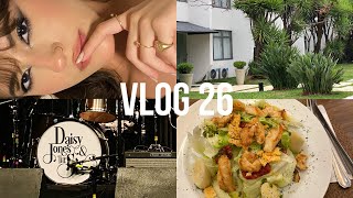 VLOG 26  Daisy Jones and The Six Concert final de senana em Brasília [upl. by Otilegna]