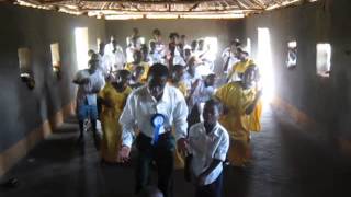 Mcondece Village Choir Sings Ndiyende Njirayi [upl. by Lleoj]