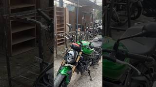 Benelli 752s looks and disadvantages benelli302r motovlog benelli752s [upl. by Haerdna25]