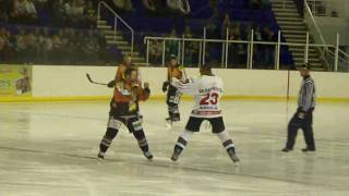 Brad Cruikshank vs Sean McMorrow [upl. by Averell35]