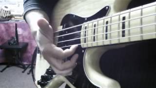 Slap Bass tutorial 2  pluck [upl. by Rahas746]