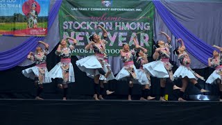 Nkauj Laim Txuj  Senior Dance Comp Rnd 2  Stockton Hmong New Year 20242025 [upl. by Shannen]