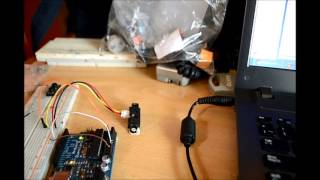 Como hacer un medidor de distancias con arduino utilizando un sensor de aproximidad fundamento [upl. by Dlonyer]