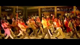 Humka Peeni Hai ft Salman Khan Full song movie Dabangg 2010 HD Lyrics [upl. by Stanislaw]