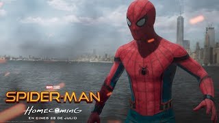 SPIDERMAN HOMECOMING  CLIP con TOM HOLLAND en ESPAÑOL  Sony Pictures España [upl. by Knitter]