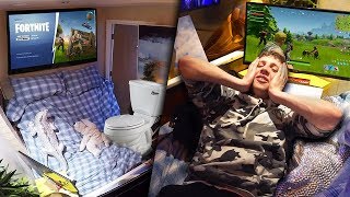 BEDROOM IN THE TOILET PRANK on WROETOSHAW [upl. by Ahsiekar52]