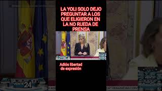 YOLANDA DÍAZ SOLO DEJO PREGUNTAR A LOS QUE ELIGIERON EN LA NO RUEDA DE PRENSA ESPAÑA [upl. by Meggie22]