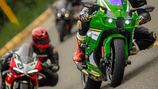 PANIGALE V2 BAYLISS vs ZX10RR KAWASAKI 🔥 [upl. by Notlem]