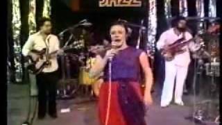 Elis Regina  Madalena  Montreux [upl. by Luaped66]