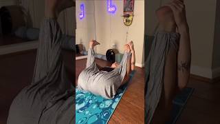 Yoga split split yogateacher mobility relaxing yoga yogasplit yogagirl stitch standingsplit [upl. by Tatum]