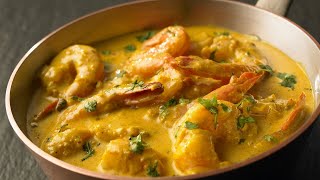 Recette  Crevettes au curry et lait de coco [upl. by Francyne]