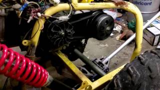 Idiot explains CVT transmission GY6 CVT in action on a running engine [upl. by Alage112]