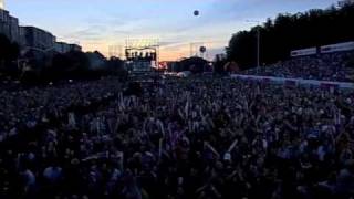 Simply Red  Sunrise  Live from Budapest June 27th 2009 [upl. by Ciri]