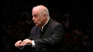 MOZART  quotLe Nozze di Figaroquot Overture  BARENBOIM  EastWest Divan [upl. by Ytima]